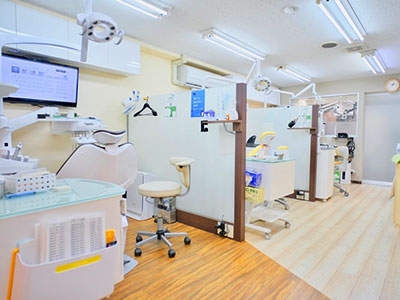 東京都豊島区「はやしだ歯科」の歯科衛生士求人（パート/非常勤）-診療室