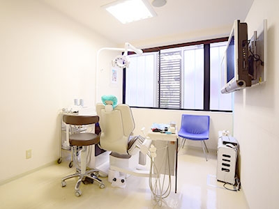 たけした歯科（東京都練馬区）の個室診療室