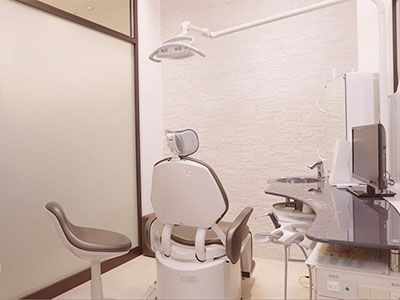 神奈川県川崎市「スクエアイースト歯科」の歯科医師（非常勤）求人情報-診察室